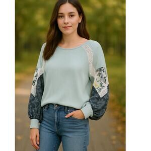 Free People SZ XS Casual Clash Top Mint Gray Balloon Sleeve Thermal BOHO $88